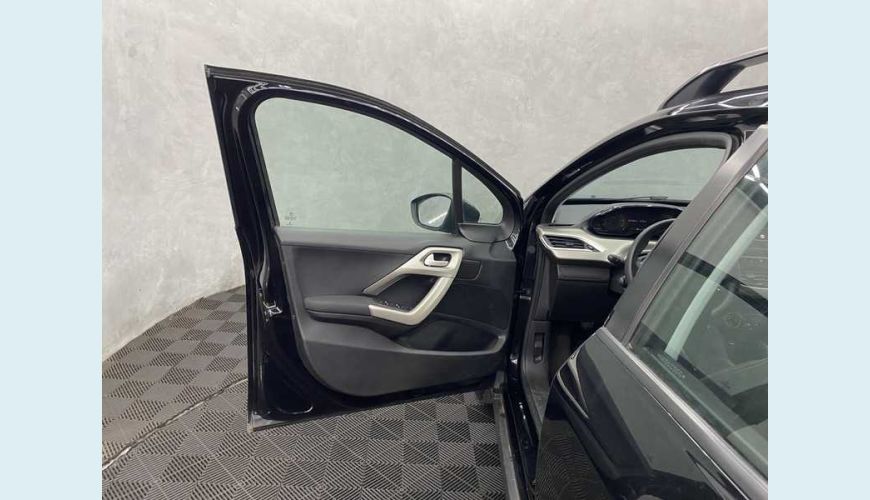 PEUGEOT 2008 ALLURE PACK 1.6 - PRETO - 2022 Foto 9 (Grande)