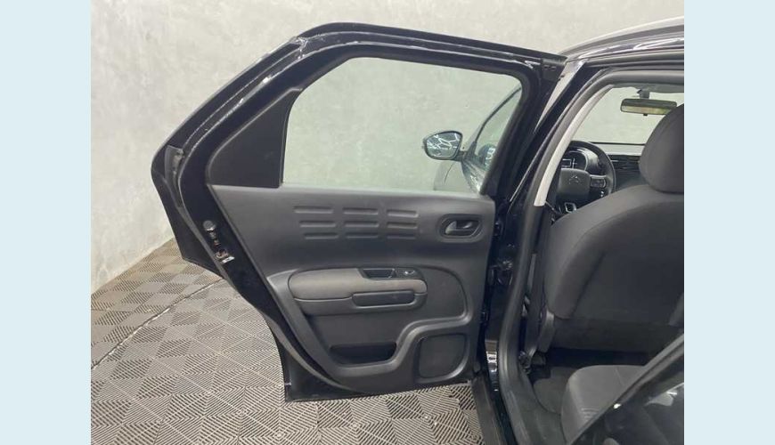 CITROËN C4 CACTUS 1.6 LIVE (FLEX) (AUT) - PRETO - 2022 Foto 9 (Grande)