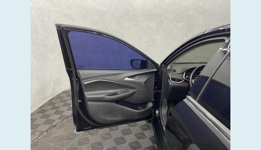 CHEVROLET ONIX PLUS 1.0 LT FLEX - PRETO - 2022 Foto 9 (Grande)