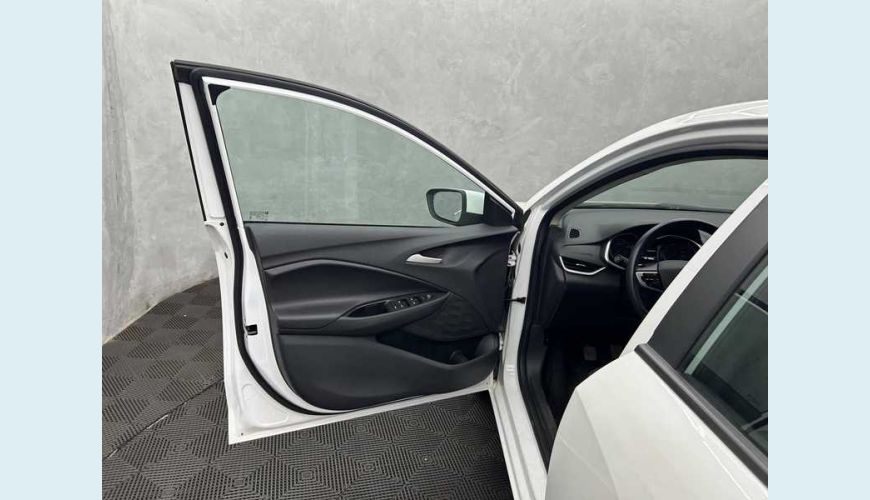 CHEVROLET ONIX LT 1.0 TURBO - BRANCO - 2024 Foto 9 (Grande)