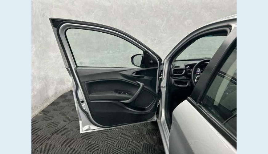 FIAT ARGO 1.0 FLEX - PRATA - 2023 Foto 9 (Grande)