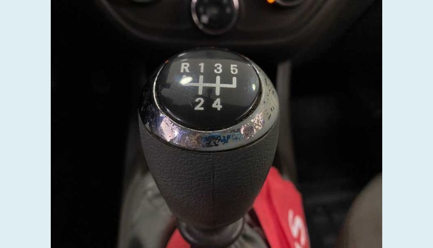 CHEVROLET COBALT LT 1.4 8V (FLEX) - PRETO - 2013 Foto 9 (Grande)