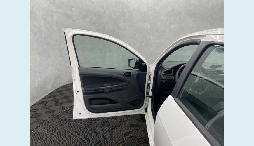 VOLKSWAGEN GOL 1.0 12V (FLEX) - BRANCO - 2022 Foto 9 (Grande)