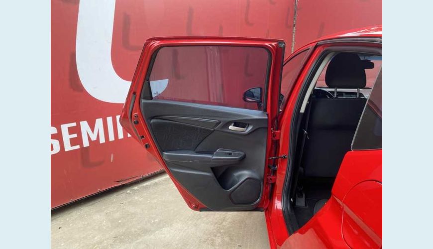 HONDA FIT 1.5 16V LX CVT FLEX - VERMELHO - 2015 Foto 9 (Grande)