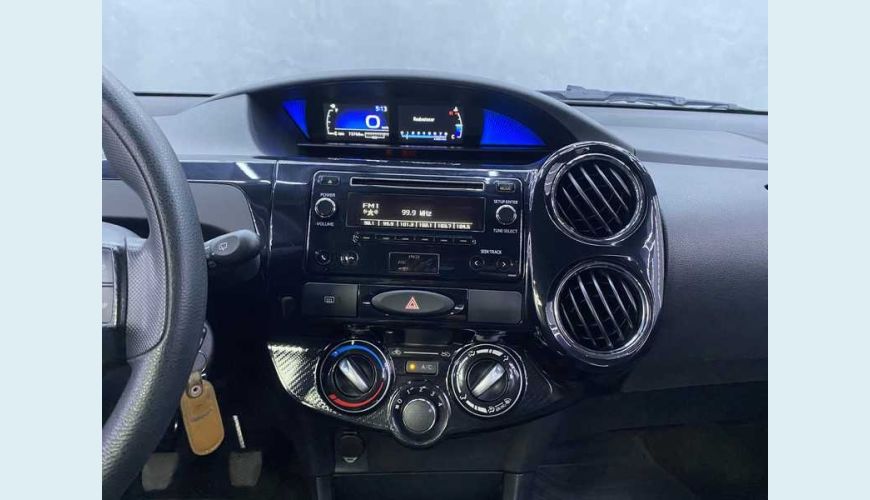 TOYOTA ETIOS X PLUS 1.5 (AUT) (FLEX) - CINZA - 2019 Foto 9 (Grande)