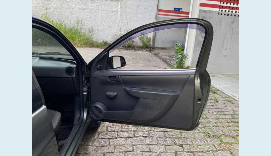 CHEVROLET CELTA SPIRIT 1.0 VHCE (FLEX) 2P - VERDE - 2010 Foto 9 (Grande)