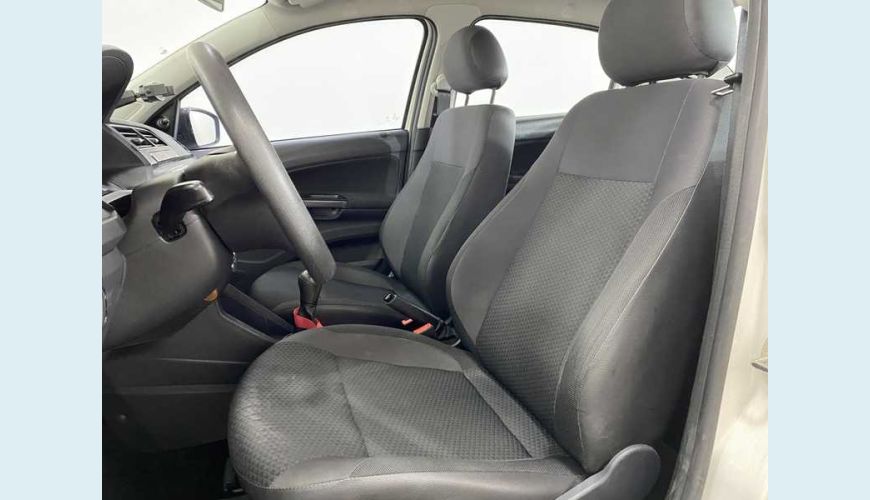 VOLKSWAGEN VOYAGE 1.6 MSI 8V (FLEX) - BRANCO - 2019 Foto 9 (Grande)