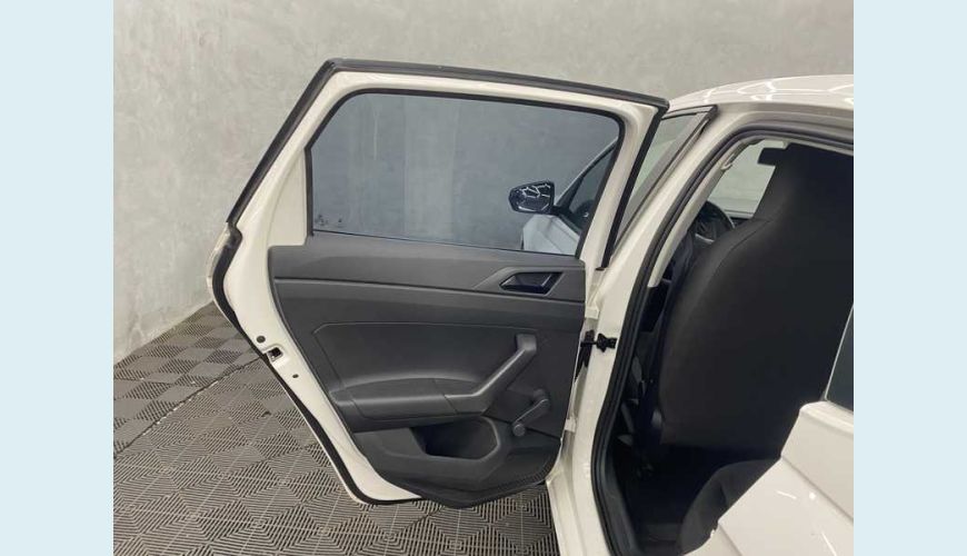 VOLKSWAGEN POLO TRACK 1.0 FLEX 12V 5P - BRANCO - 2023 Foto 9 (Grande)