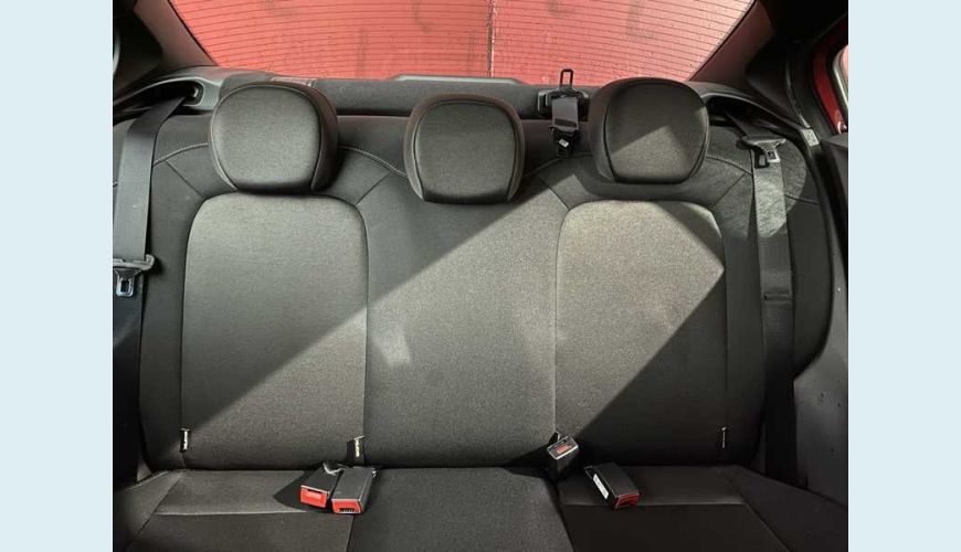 FIAT CRONOS 1.3 DRIVE FIREFLY (FLEX) - VERMELHO - 2018 Foto 9 (Grande)