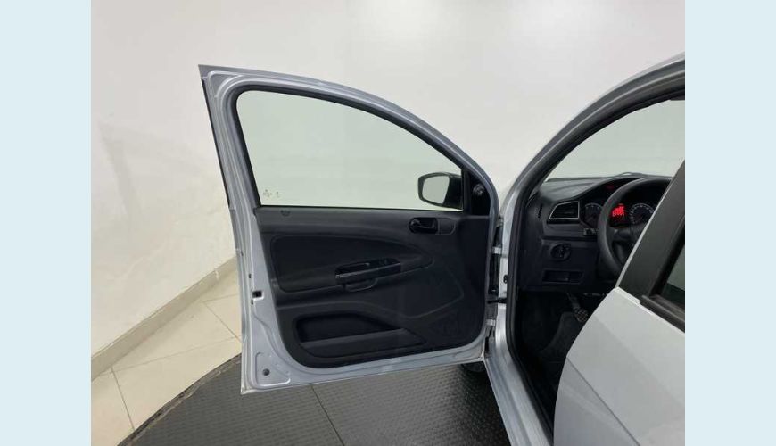 VOLKSWAGEN GOL 1.0 12V (FLEX) - PRATA - 2021 Foto 9 (Grande)