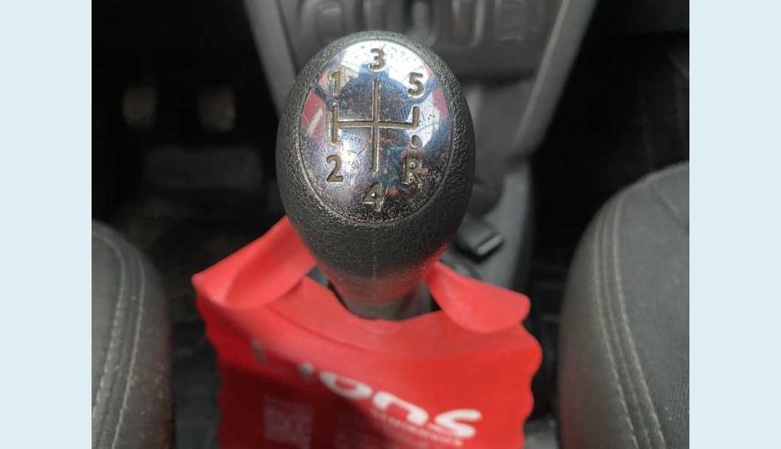 RENAULT SANDERO EXPRESSION 1.6 16V SCE FLEX - BRANCO - 2019 Foto 9 (Grande)