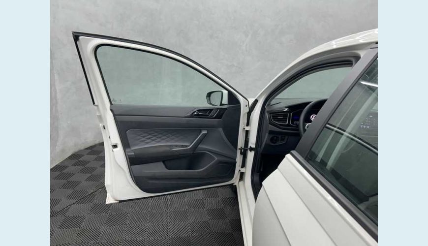 VOLKSWAGEN VIRTUS TSI 1.0 FLEX 12V 4P MEC. - BRANCO - 2023 Foto 9 (Grande)