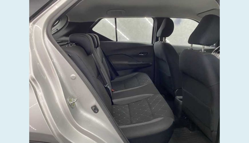 NISSAN KICKS 1.6 SV CVT (FLEX) - PRATA - 2018 Foto 9 (Grande)