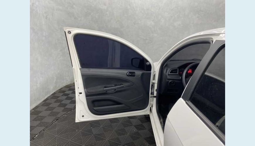 VOLKSWAGEN GOL 1.0 12V (FLEX) - BRANCO - 2020 Foto 9 (Grande)