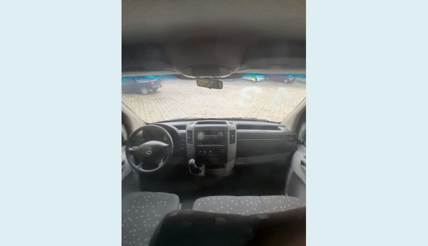 MERCEDES-BENZ SPRINTER 2.2 FURGÃO STREET 311 CDI DIESEL 3P MANUAL - AZUL - 2013 Foto 9 (Grande)