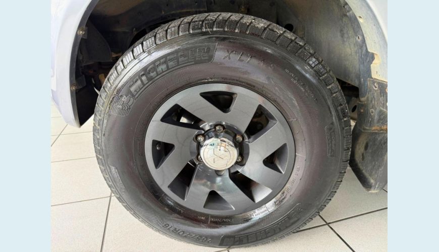 MITSUBISHI L-200 SPORT 4X4 GLS 2.5 - PRATA - 2006 Foto 9 (Grande)