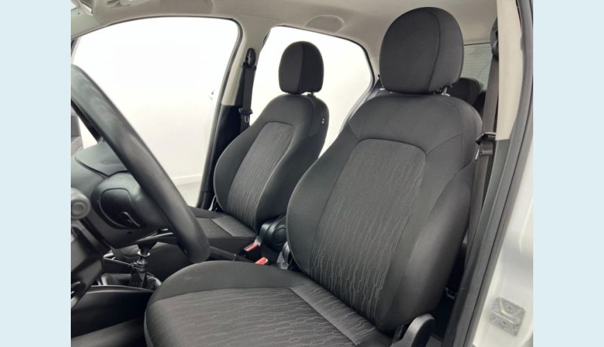 FIAT ARGO DRIVE 1.0 - BRANCO - 2022 Foto 9 (Grande)