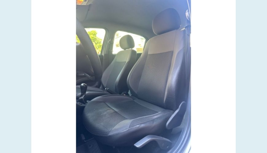 VOLKSWAGEN GOL - PRATA - 2020 Foto 9 (Grande)