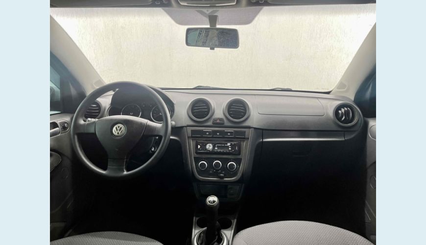 VOLKSWAGEN VOYAGE - CINZA - 2014 Foto 9 (Grande)