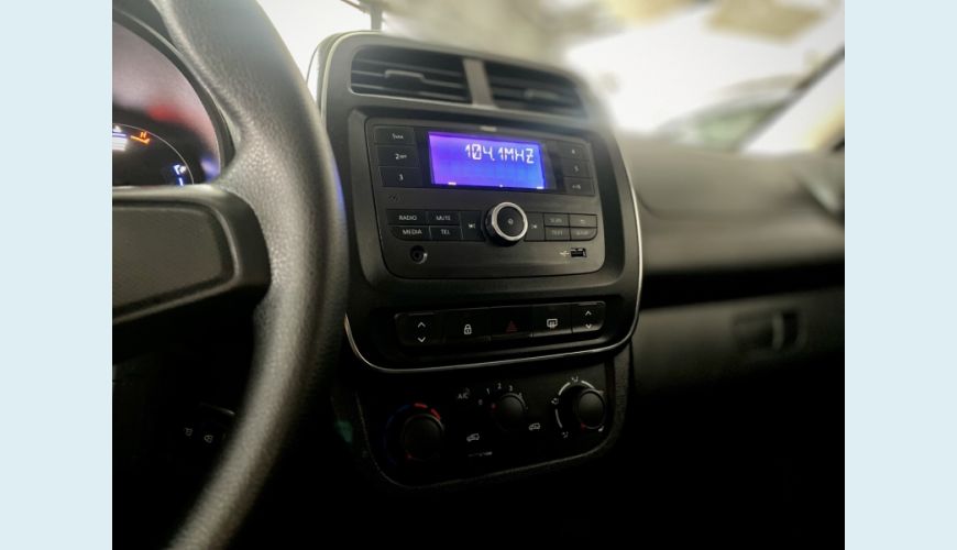 RENAULT KWID - BRANCO - 2023 Foto 9 (Grande)