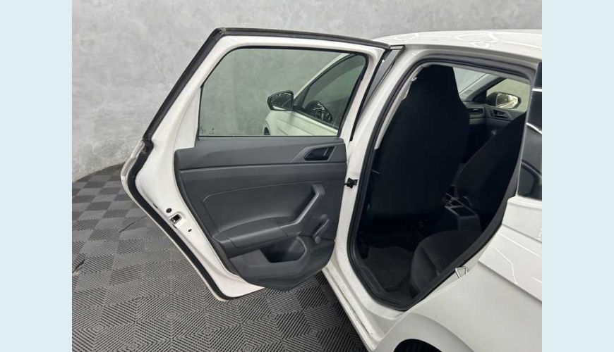 VOLKSWAGEN POLO TRACK 1.0 FLEX 12V 5P - BRANCO - 2024 Foto 9 (Grande)