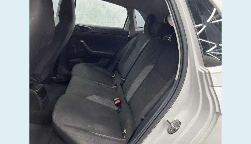 VOLKSWAGEN POLO TRACK 1.0 FLEX 12V 5P - BRANCO - 2024 Foto 9 (Grande)