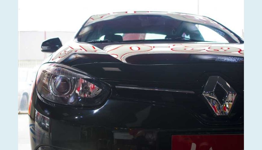 RENAULT FLUENCE 2.0 16V PRIVILEGE X-TRONIC (FLEX) - PRETO - 2017 Foto 9 (Grande)