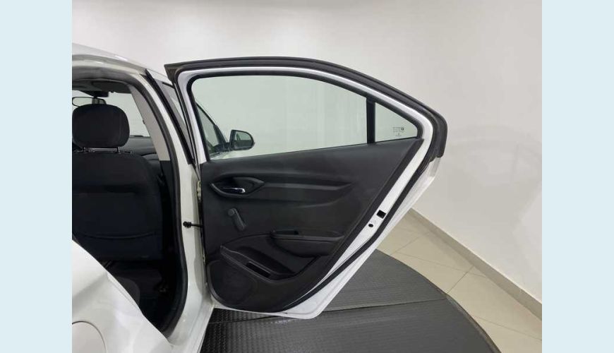 CHEVROLET ONIX 1.4 LT SPE/4 - BRANCO - 2016 Foto 9 (Grande)