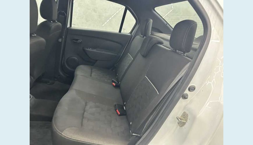 RENAULT LOGAN ZEN 1.0 - BRANCO - 2024 Foto 9 (Grande)