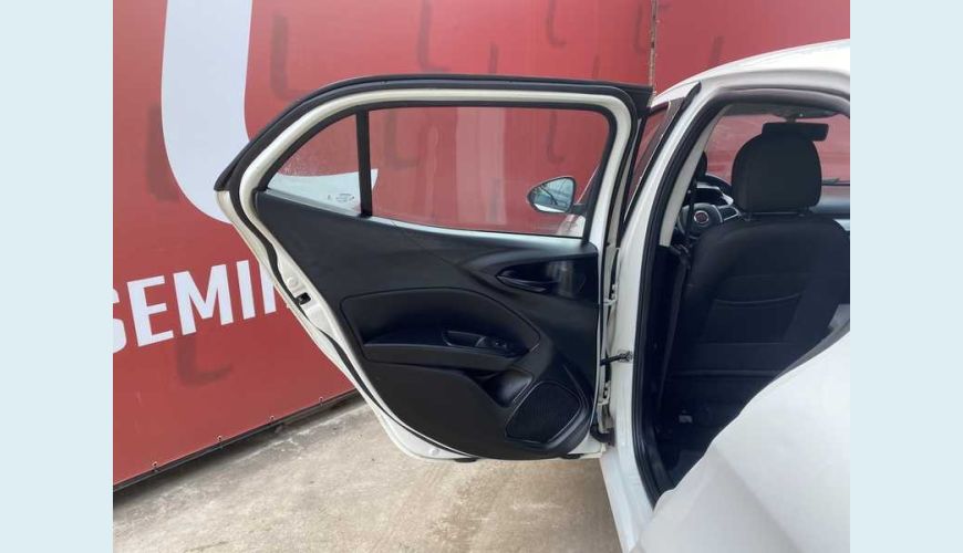 FIAT ARGO DRIVE 1.0 FIREFLY (FLEX) - BRANCO - 2018 Foto 9 (Grande)