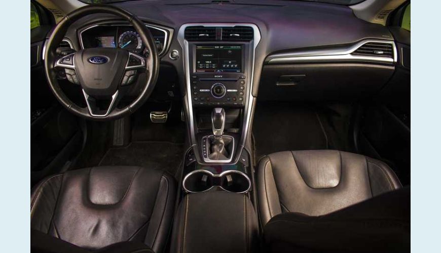 FORD FUSION 2.0 ECOBOOST TITANIUM AWD (AUT) - PRETO - 2016 Foto 9 (Grande)