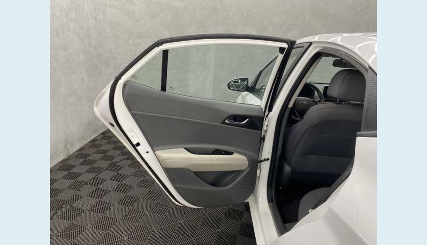 HYUNDAI HB 20S 1.6 VISION (AUT) (FLEX) - BRANCO - 2021 Foto 9 (Grande)