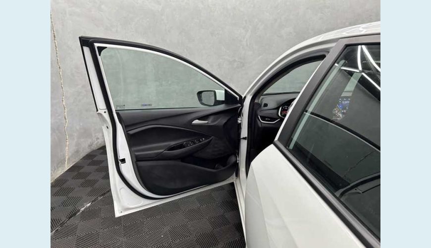 CHEVROLET ONIX LT 1.0 TURBO - BRANCO - 2024 Foto 9 (Grande)