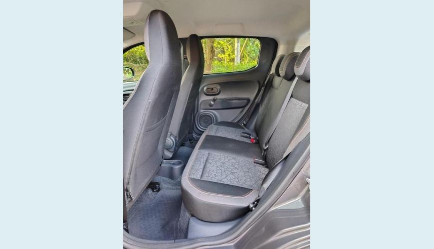 FIAT MOBI TREKKING 1.0MT - CINZA - 2025 Foto 9 (Grande)