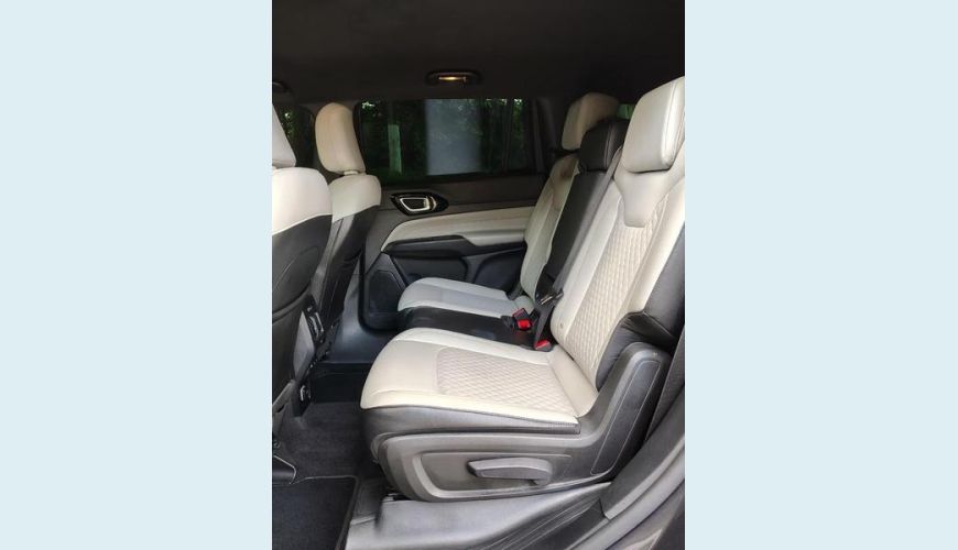 JEEP COMMANDER LIM T270 - CINZA - 2022 Foto 9 (Grande)