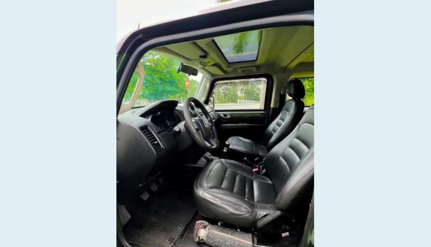TROLLER T4 4X4 3.2 TDI CAP.RÍGIDA DIE. AUT. - VERDE - 2015 Foto 9 (Grande)