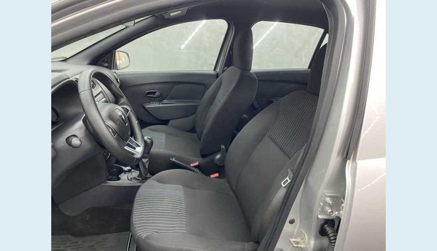 RENAULT LOGAN LIFE 1.0 12V FLEX MANUAL 4P - PRATA - 2022 Foto 9 (Grande)