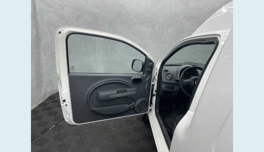 FIAT FIORINO FURGAO 1.4 WORKING FLEX MANUAL 3P - BRANCO - 2021 Foto 9 (Grande)