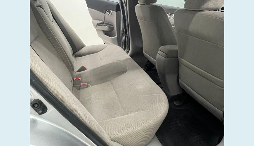 HONDA CIVIC LXS 1.8 FLEX AUT. 4P - PRATA - 2015 Foto 9 (Grande)
