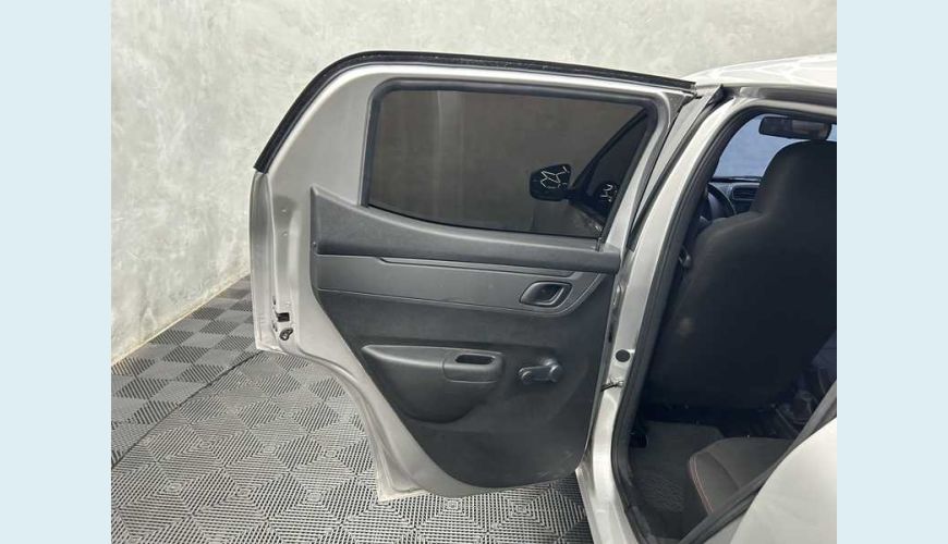 RENAULT KWID ZEN 1.0 12V FLEX MANUAL 4P - PRATA - 2024 Foto 9 (Grande)