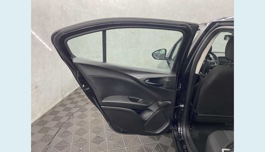 FIAT CRONOS 1.3 FLEX MANUAL 4P - PRETO - 2022 Foto 9 (Grande)