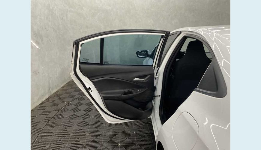 CHEVROLET ONIX PLUS 1.0 LT FLEX MANUAL 4P - BRANCO - 2022 Foto 9 (Grande)