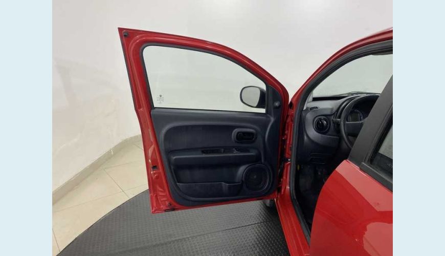 FIAT MOBI EVO LIKE 1.0 FLEX MANUAL 4P - VERMELHO - 2019 Foto 9 (Grande)