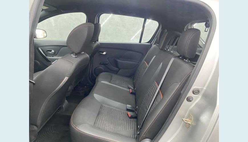 RENAULT SANDERO STEPWAY ZEN 1.6 16V FLEX MANUAL 4P - PRATA - 2020 Foto 9 (Grande)