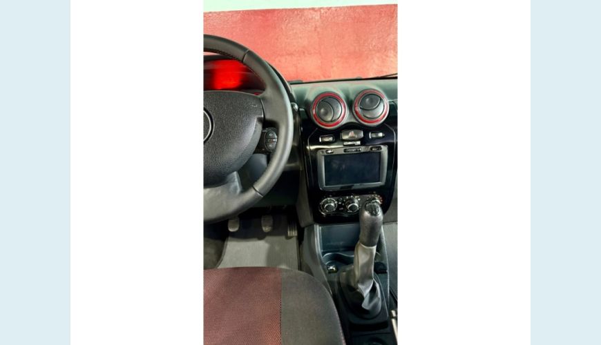 RENAULT SANDERO FLEX MANUAL 4P - BRANCO - 2014 Foto 9 (Grande)