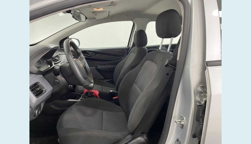 CHEVROLET ONIX PLUS 1.0 TURBO FLEX AUT. 4P - PRATA - 2020 Foto 9 (Grande)