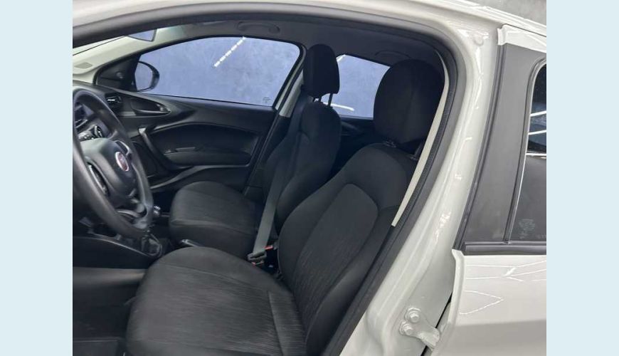 FIAT ARGO DRIVE FIREFLY 1.0 FLEX MANUAL 4P - BRANCO - 2020 Foto 9 (Grande)