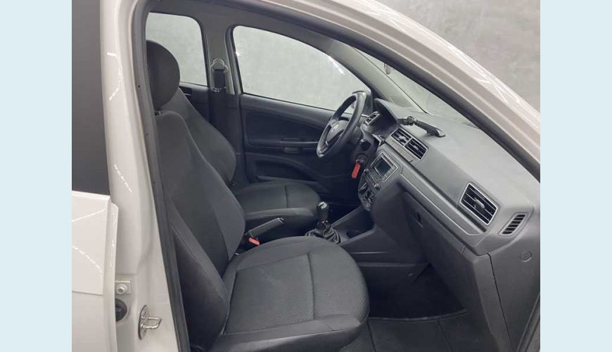 VOLKSWAGEN GOL 1.0 12V FLEX MANUAL 4P - BRANCO - 2022 Foto 9 (Grande)