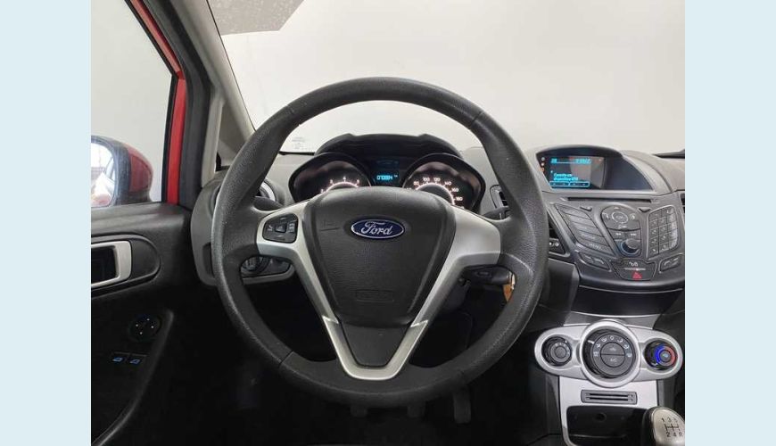 FORD FIESTA SE 1.6 16V FLEX MANUAL 4P - VERMELHO - 2018 Foto 9 (Grande)