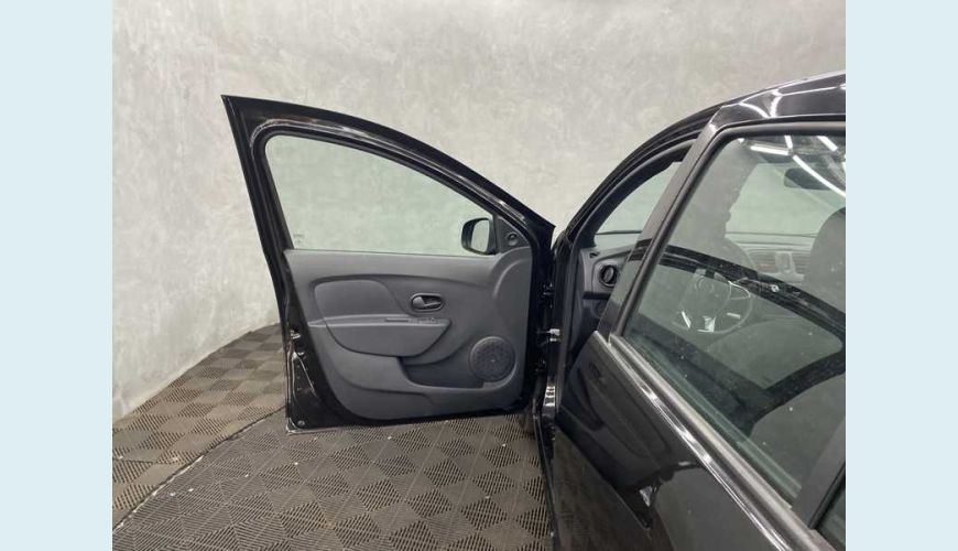 RENAULT LOGAN LIFE 1.0 12V FLEX MANUAL 4P - PRETO - 2021 Foto 9 (Grande)